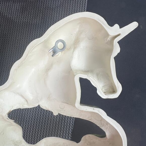 1987 Burwood Unicorn Wall Pocket Pair 2819-1 & 2819-2 Ivory Gold USA Regency - Picture 12 of 16